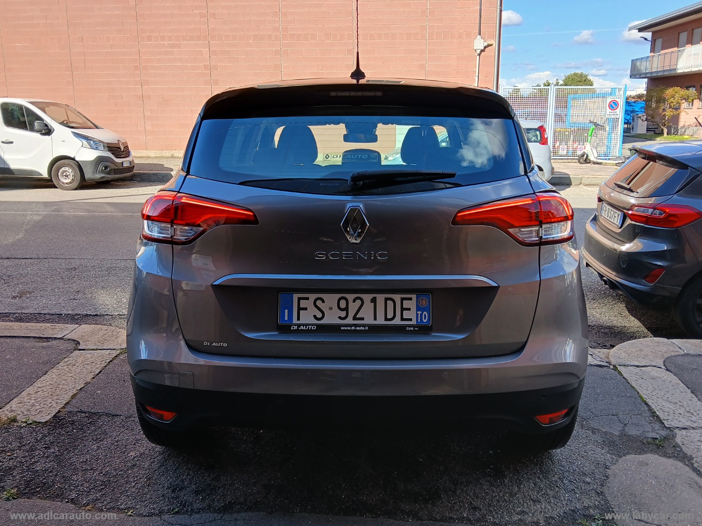 Scénic dCi 8V 110 CV EDC Energy Zen - immagine 5