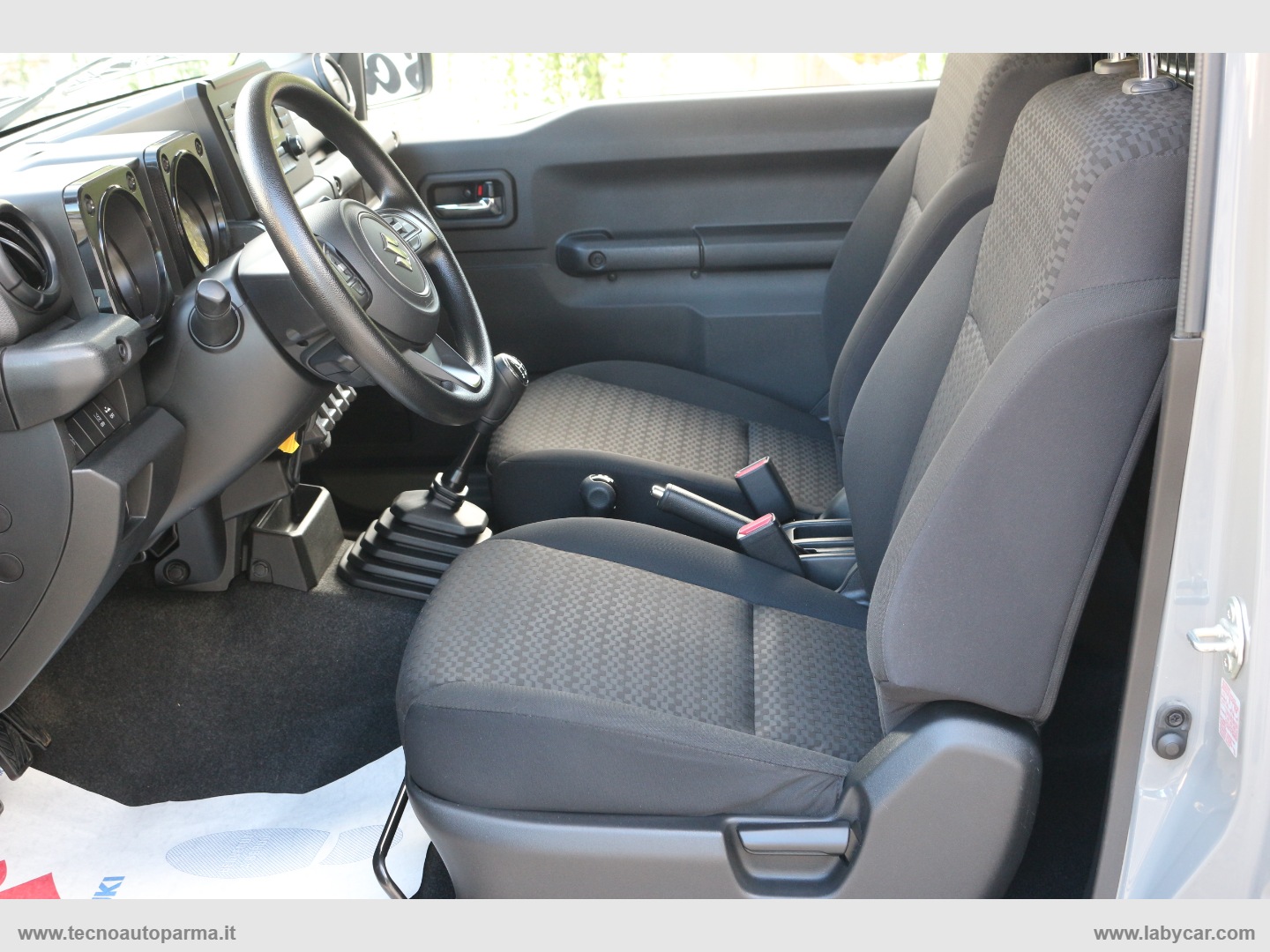 Jimny 1.5 5MT PRO - immagine 5