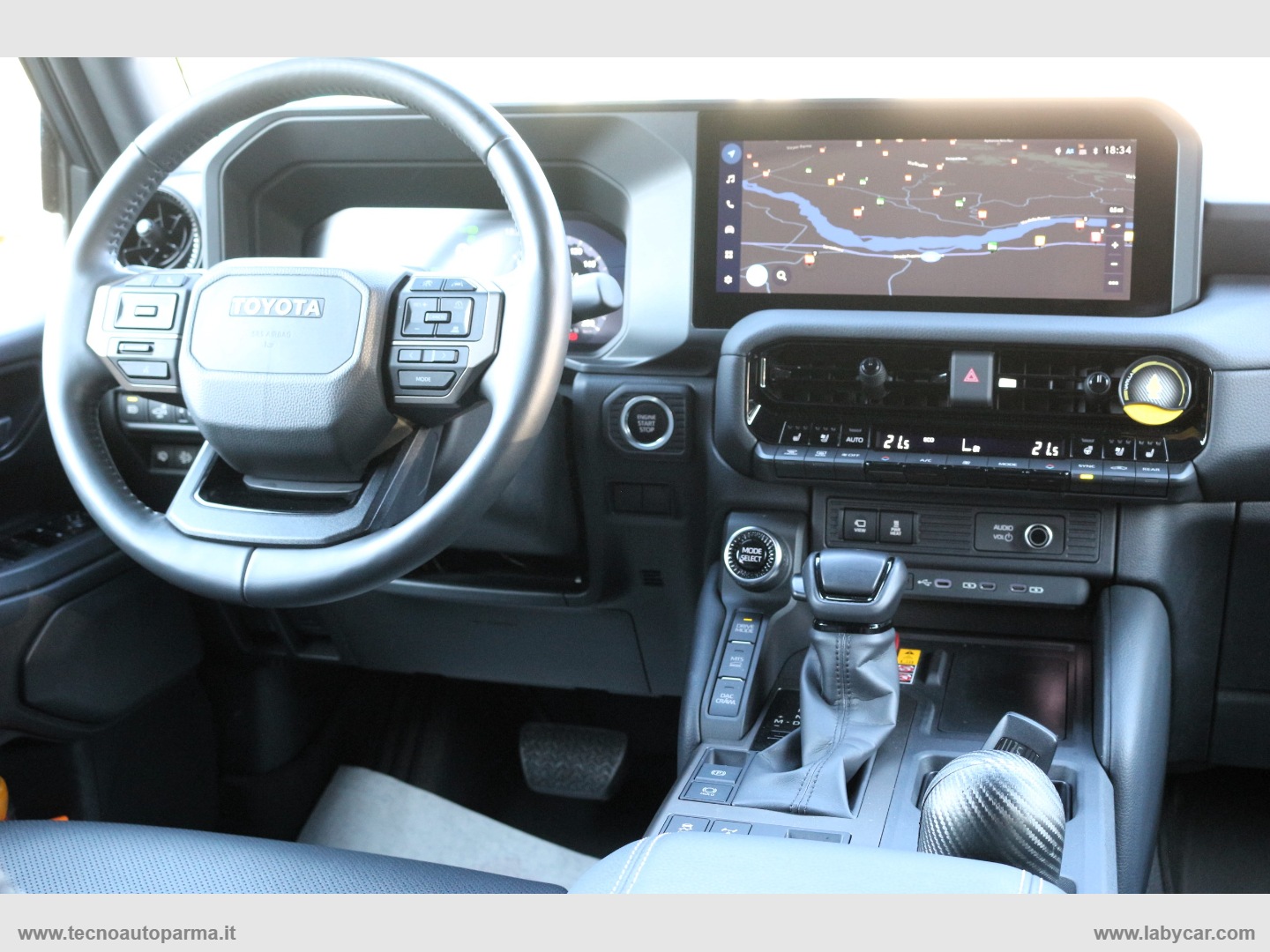 Land Cruiser 2.8 D4D A/T AWD Adventure - immagine 5