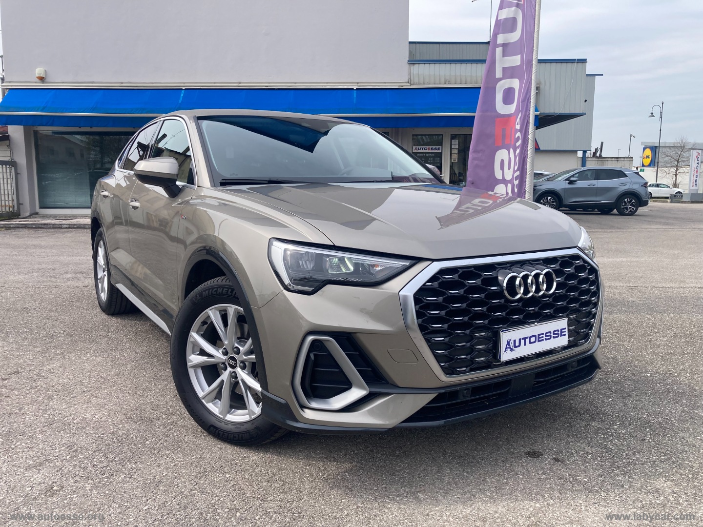 Q3 SPB 35 TDI quattro S tr. S line ed. - immagine 5