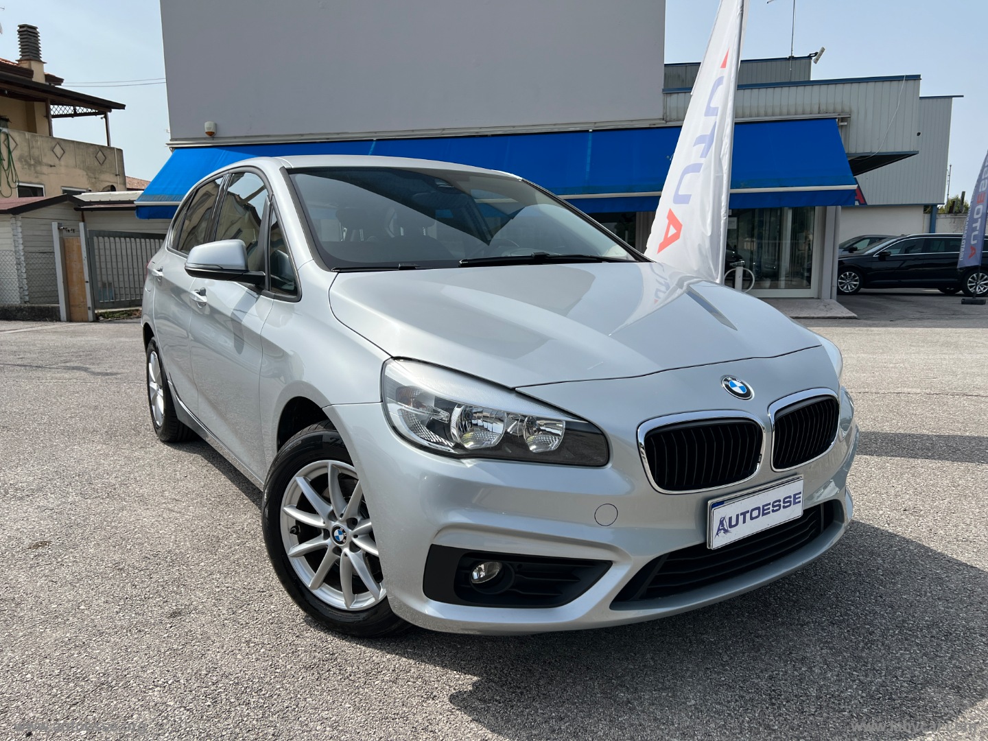 218d Active Tourer Advantage AUT. - immagine 5