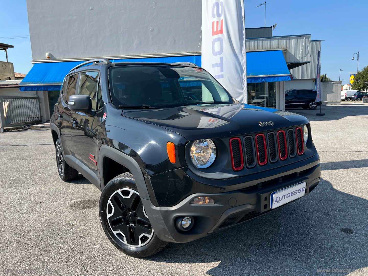 Renegade 2.0 Mjt 170CV 4WD AUT. TRAILHAWK - immagine 5