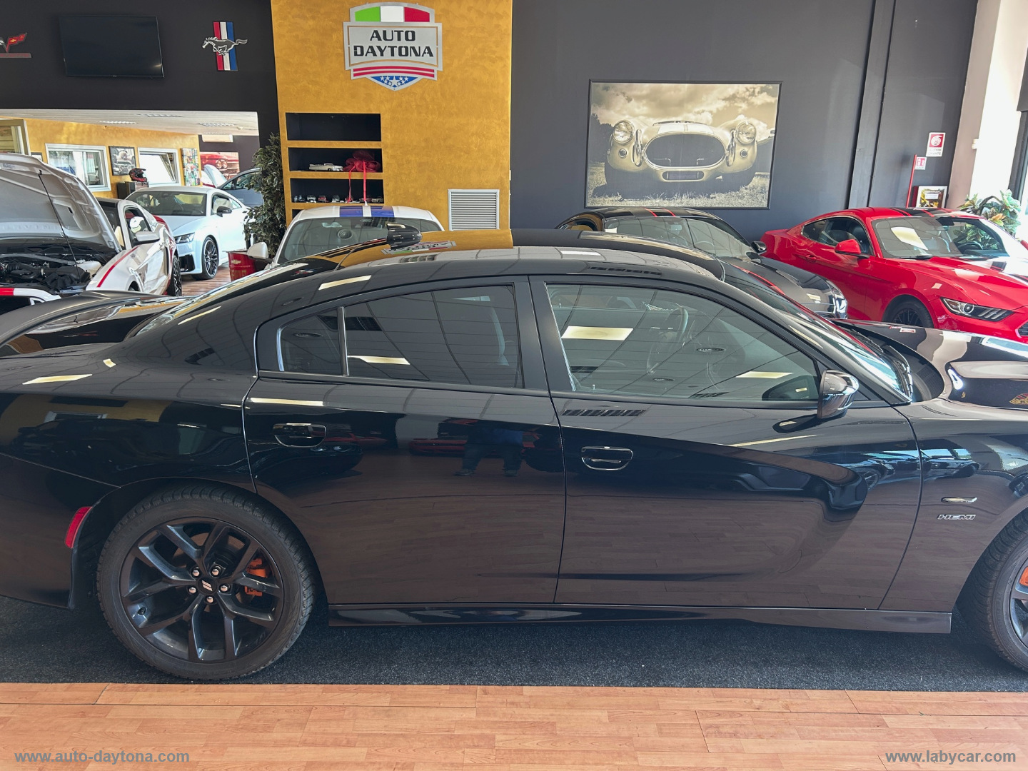 CHARGER SRT 5.7 V8 - immagine 5