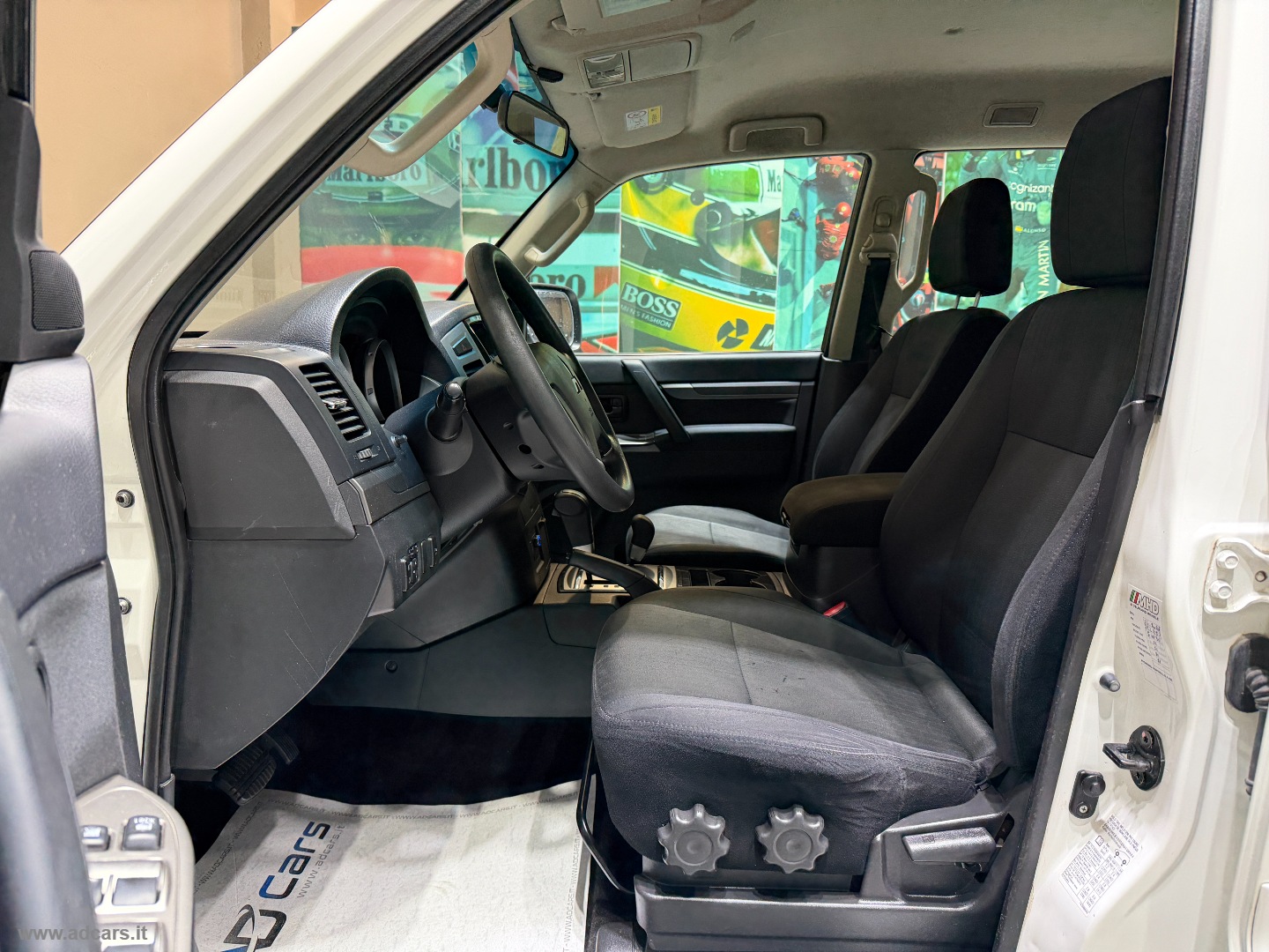 Pajero 3.2 DI-D 16V aut. 5p. Intense DPF *7 POSTI*GANCIO TRAINO* - immagine 5