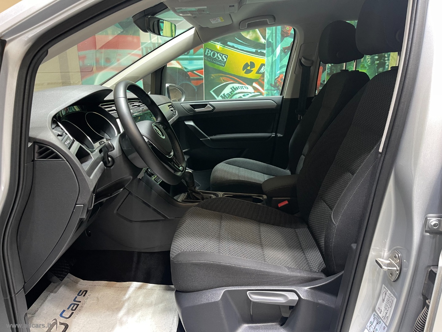Touran 2.0 TDI 150 CV DSG Business BMT *7 POSTI*CAMBIO AUT.* - immagine 5