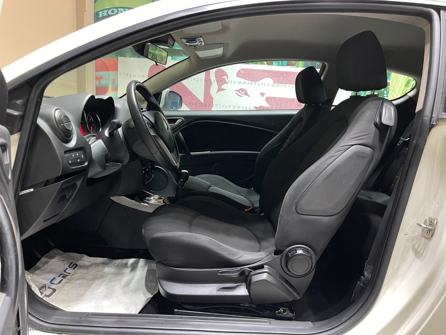 MiTo 1.3 JTDm-2 95 CV S&S Distinctive *NEOPATENTATI*DIESEL* - immagine 5