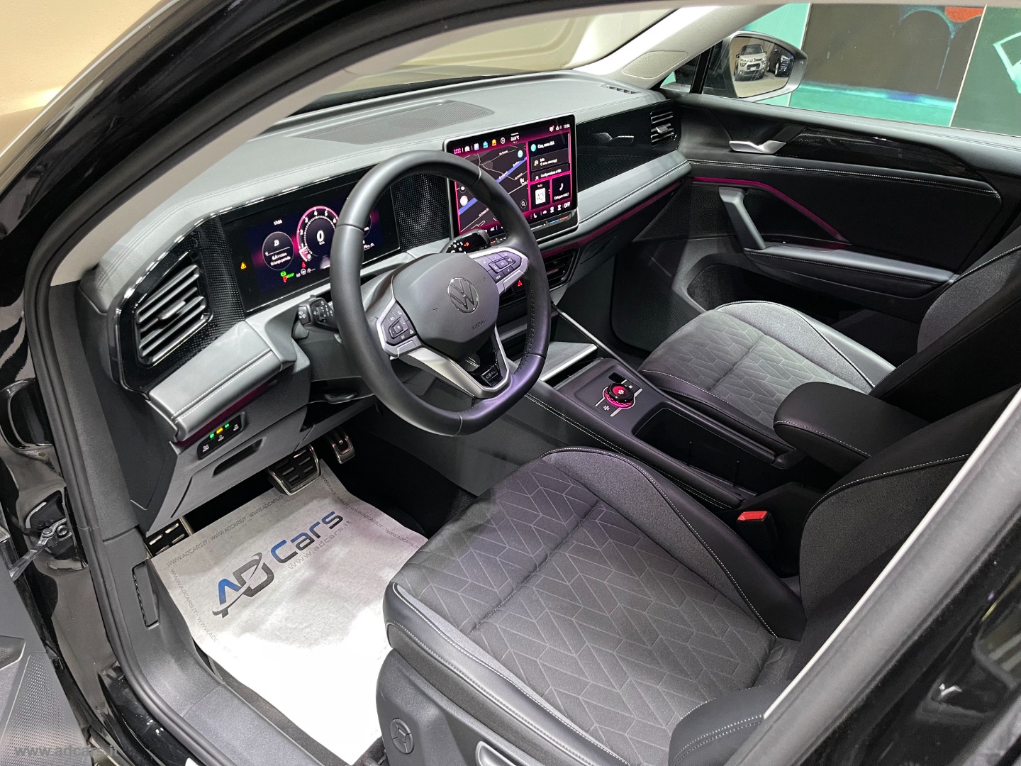 Tiguan 1.5 eTSI 150 CV DSG Life *TELECAMERA 360*PACK LUCI* - immagine 5