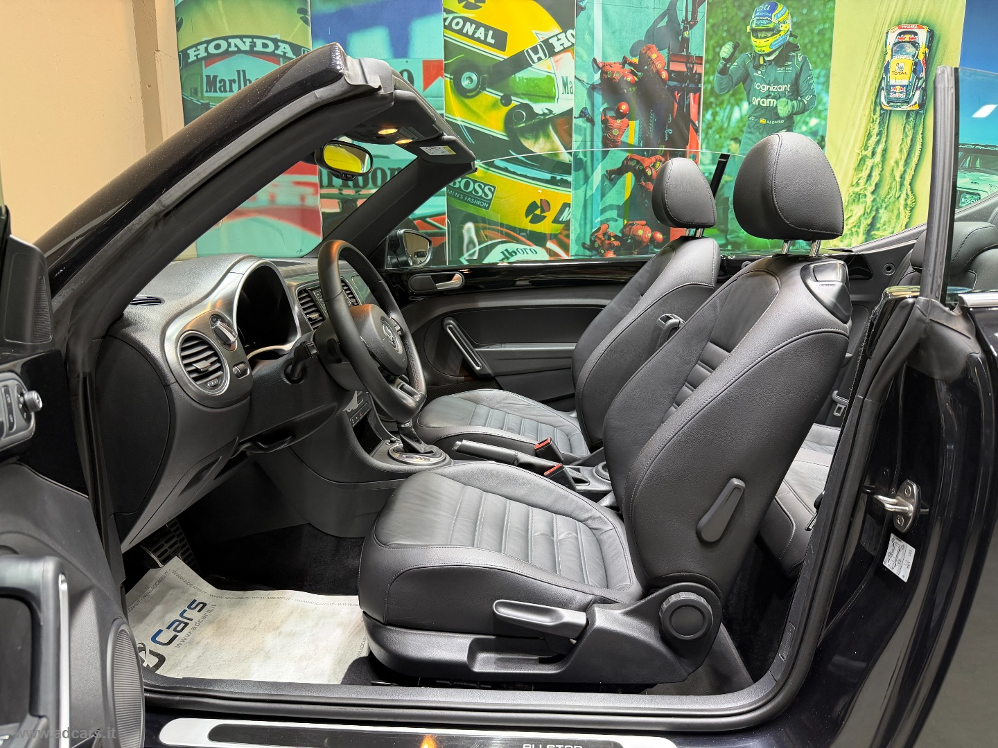 Maggiolino Cabrio 1.2 TSI Design BMT DSG Allstar *BOOK SERVICE VW* - immagine 5