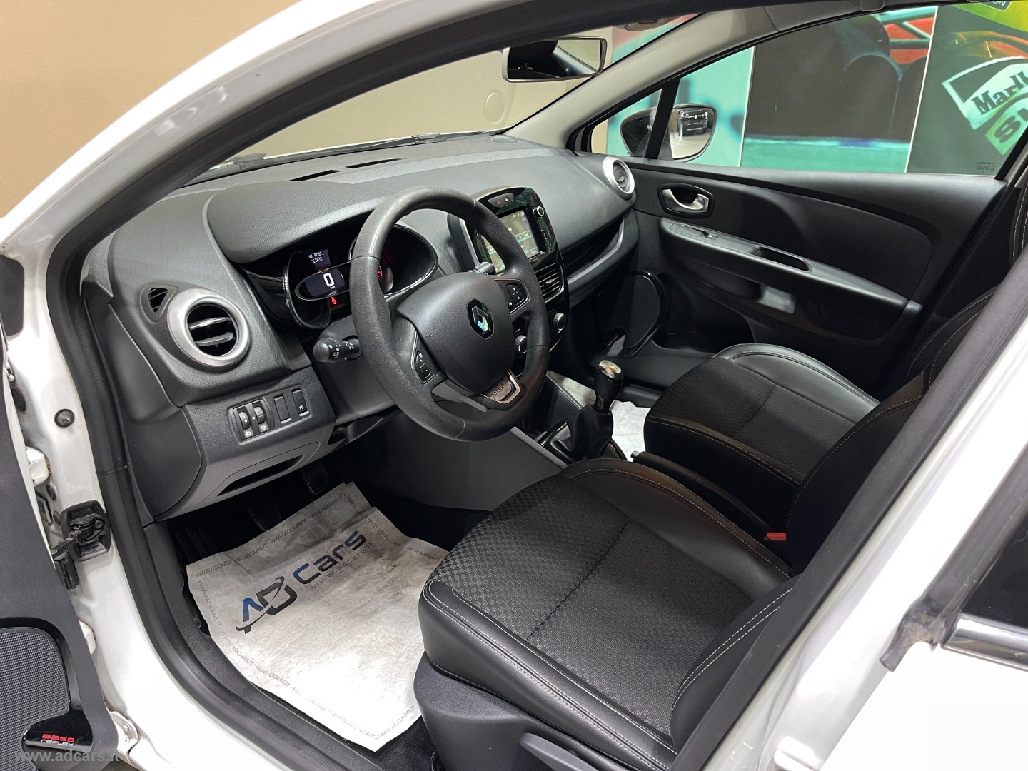 Clio dCi 8V 75 CV S&S 5p. Energy Duel *NEOPATENTATI*SENSORI*TELECAMERA* - immagine 5
