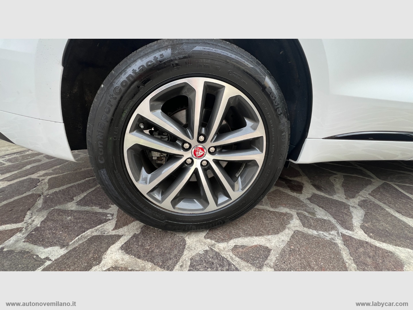 F-Pace 2.0 D 180 CV R-Sport FOTO REALE E PREZZO REALE - immagine 5