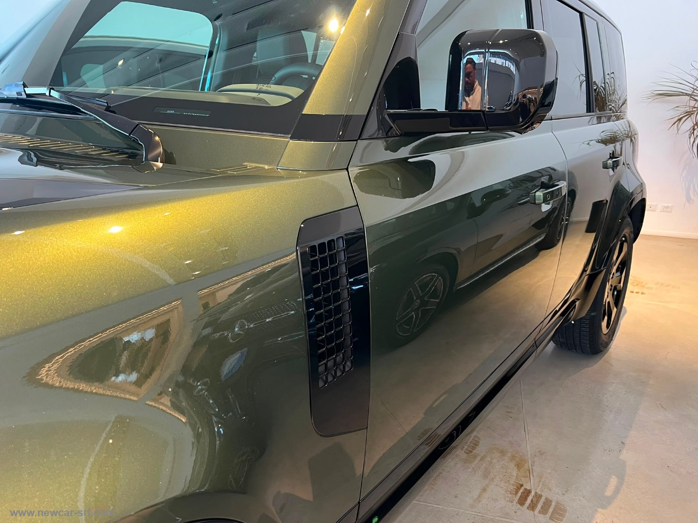 Defender 110 3.0D I6 250 AWD X-Dyn.SE N1 - immagine 5