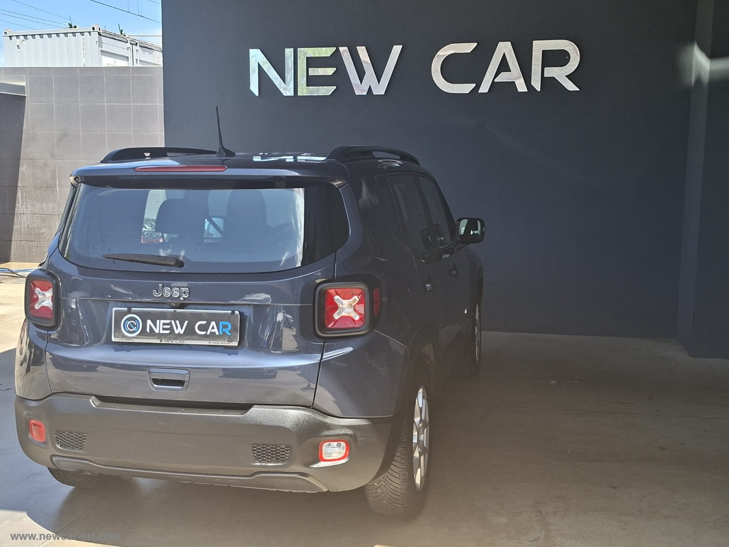Renegade 1.6 Mjt 130CV Longitude - immagine 5