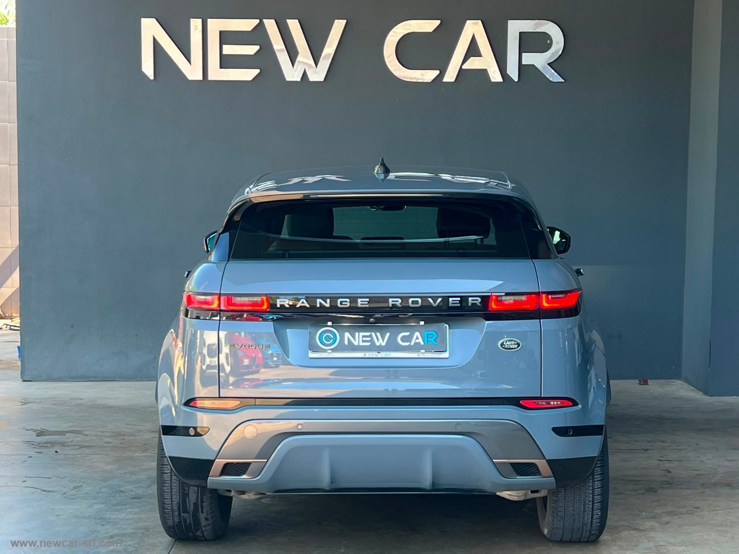 RR Evoque 2.0D I4 163 CV AWD Auto R-D.SE - immagine 5