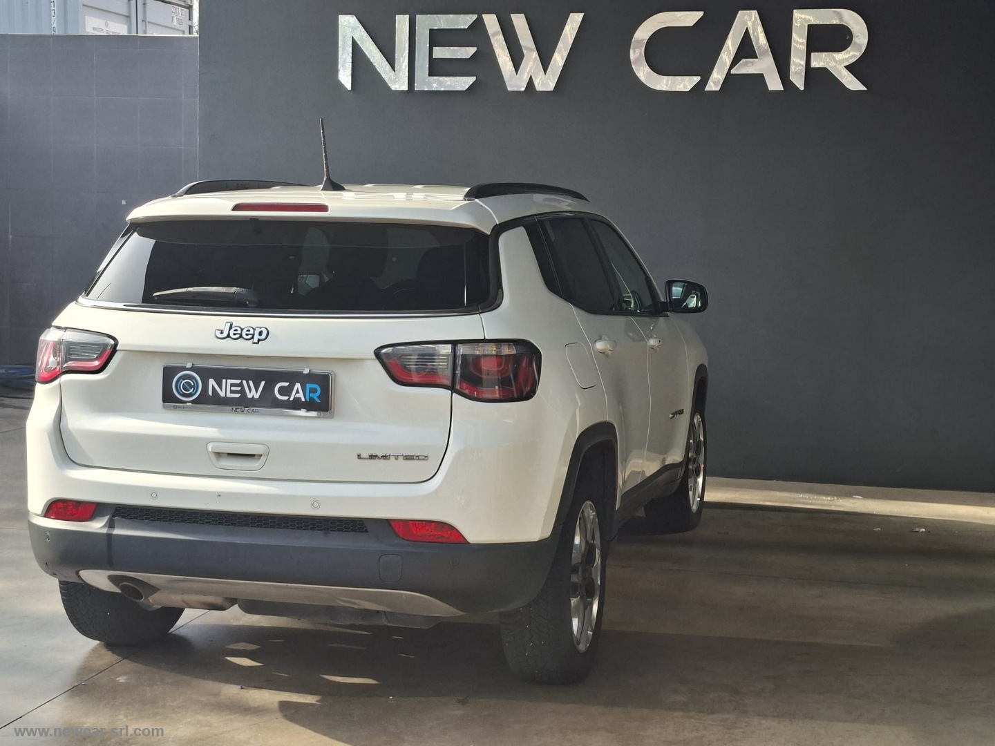 Compass 1.6 Mjt II 2WD Limited - immagine 5