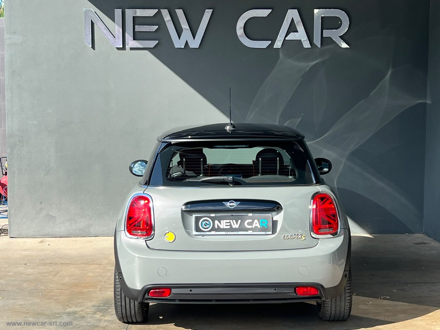 Mini Cooper SE Classic - immagine 5