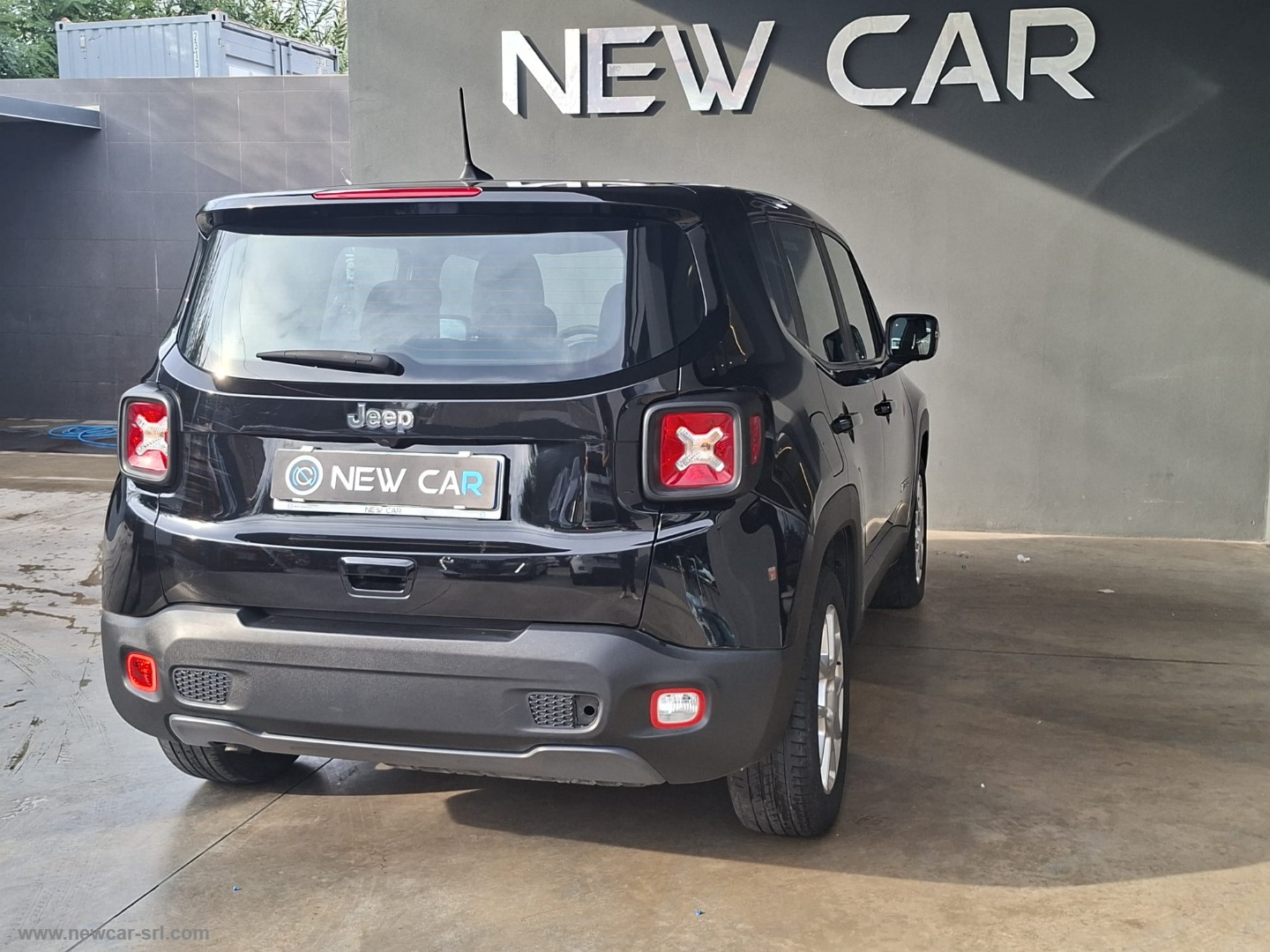 Renegade 1.6 Mjt 130CV Longitude - immagine 5