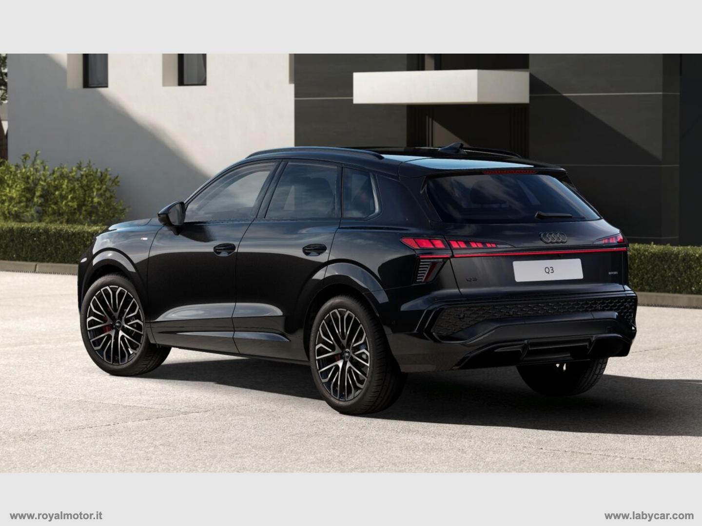 Q3 TFSI 195 kW S tronic quat. S Line ed. PREZZO DI LISTINO 80.025,00 !! - immagine 5