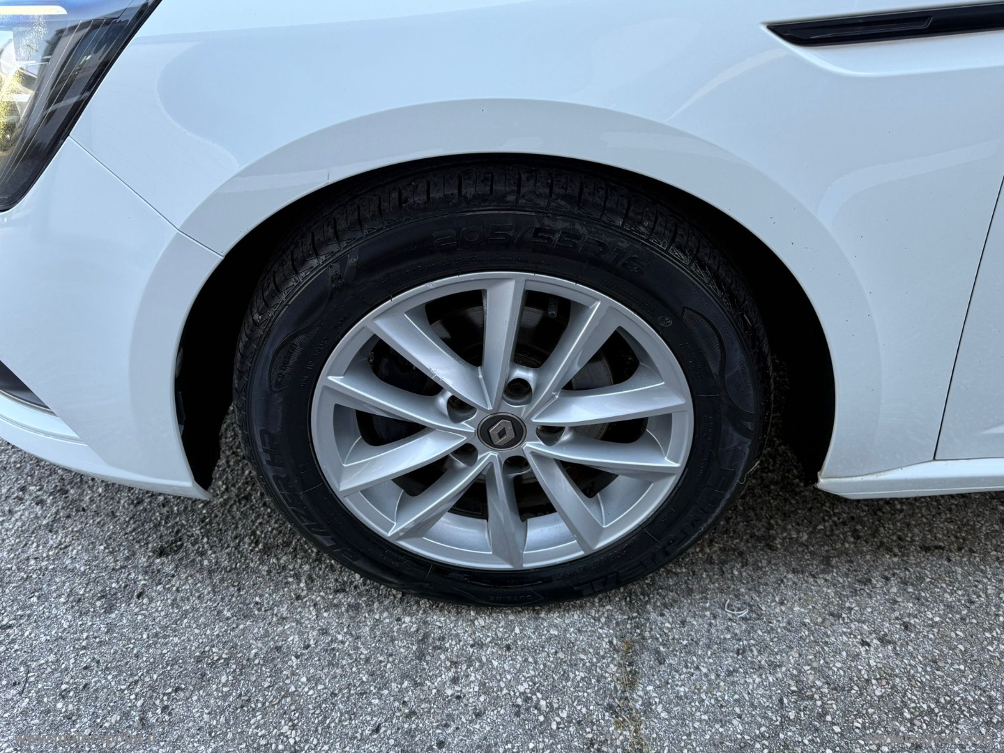 Mégane dCi 110 CV S&S ST Energy Limited - immagine 5