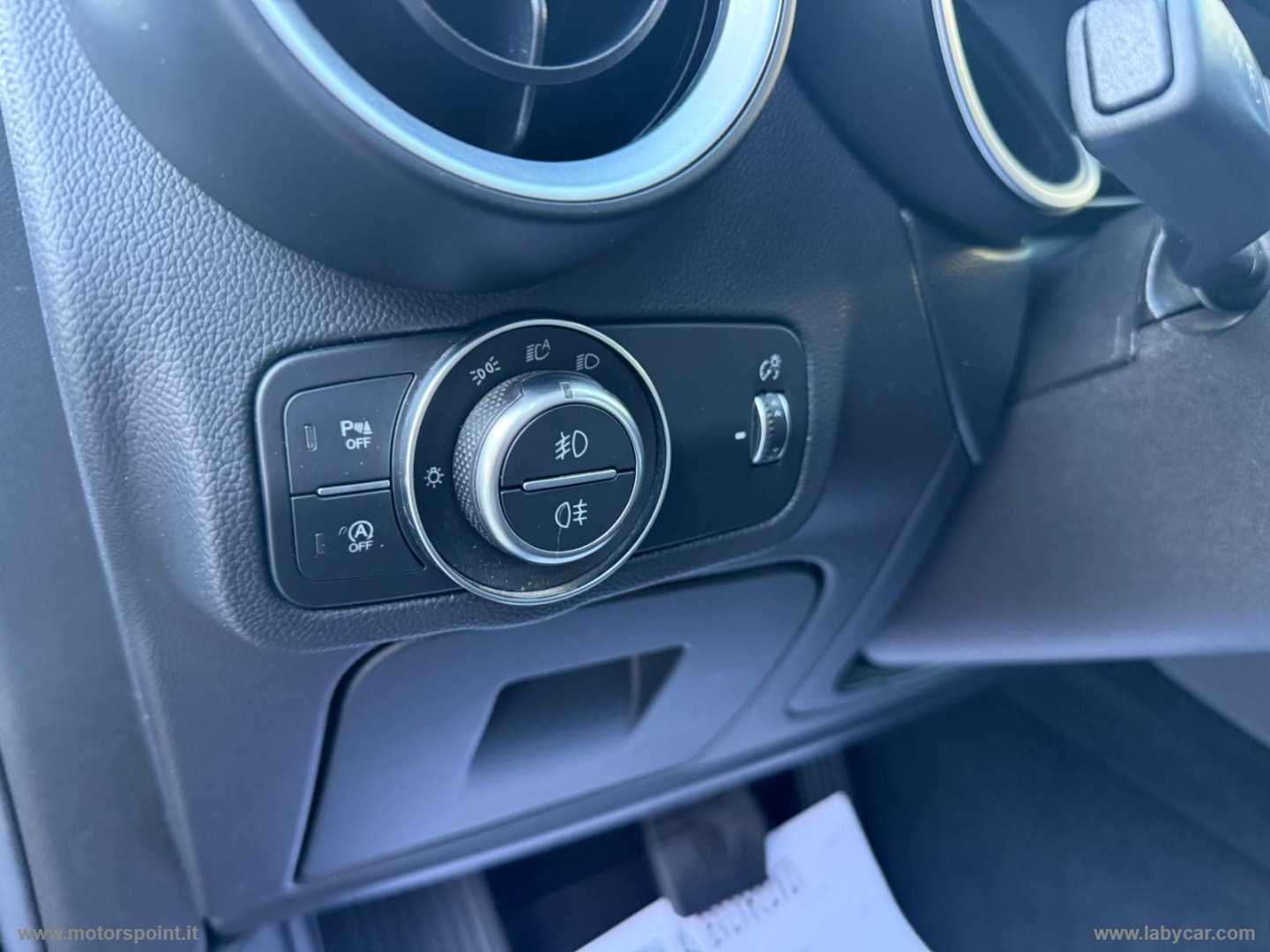 Stelvio 2.2 T.diesel 160CV AT8 RWD Bus. - immagine 5