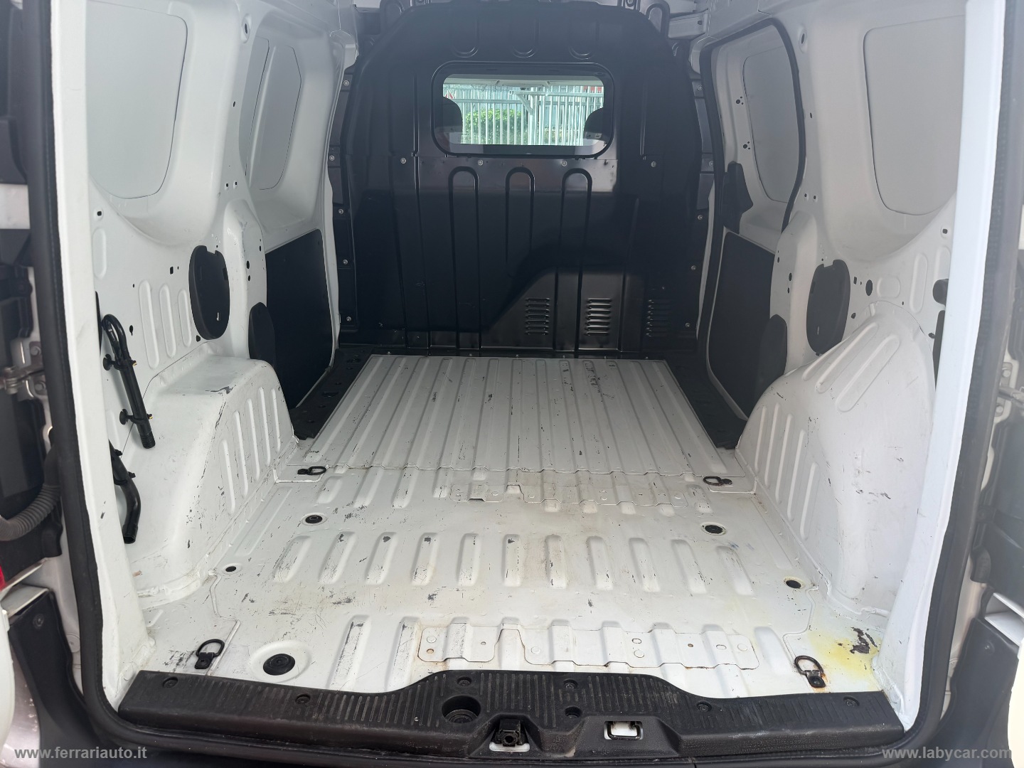 Dokker SCe 110 CV GPL Furgone SOLO 44.000 KM!! - immagine 5