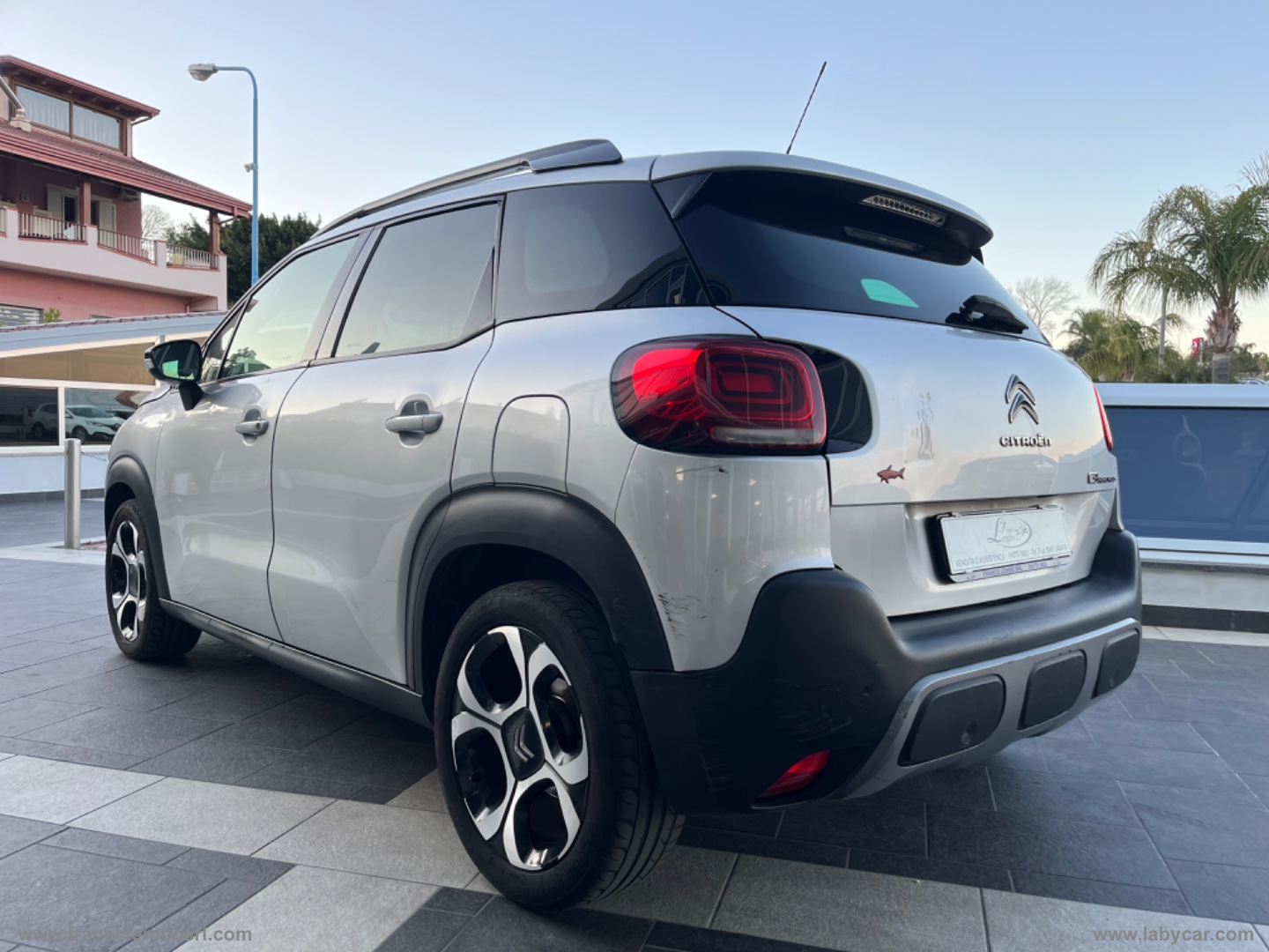 C3 Aircross BlueHDi 100 Shine - immagine 5
