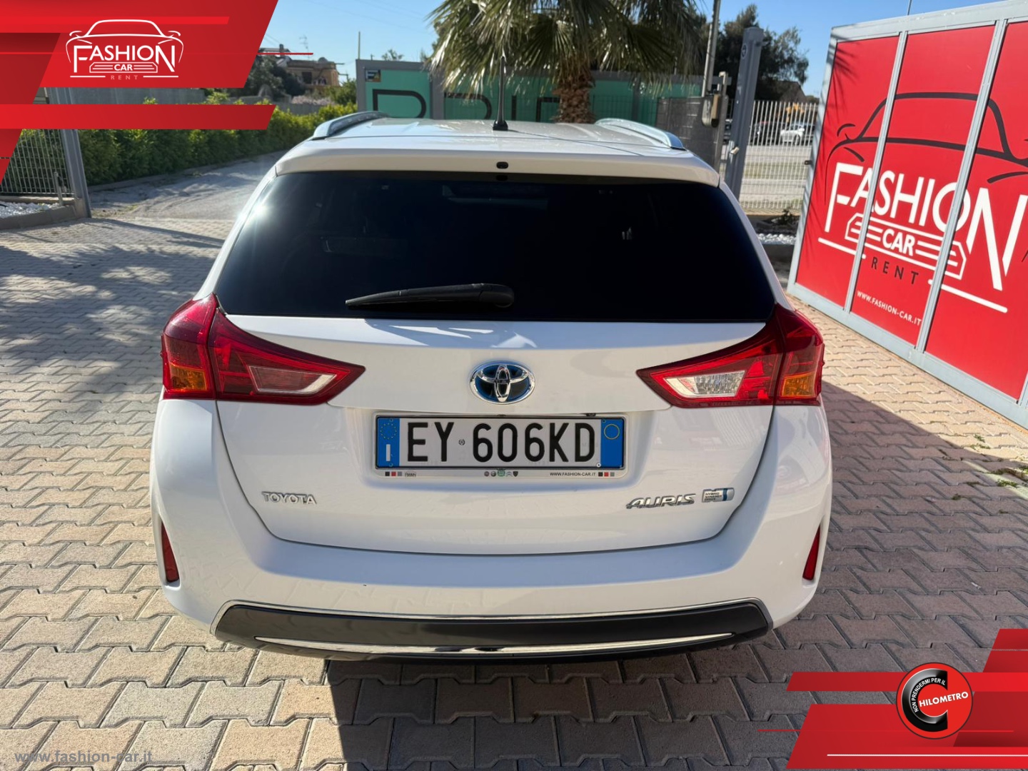 Auris TS 1.8 Hybrid Lounge - immagine 5