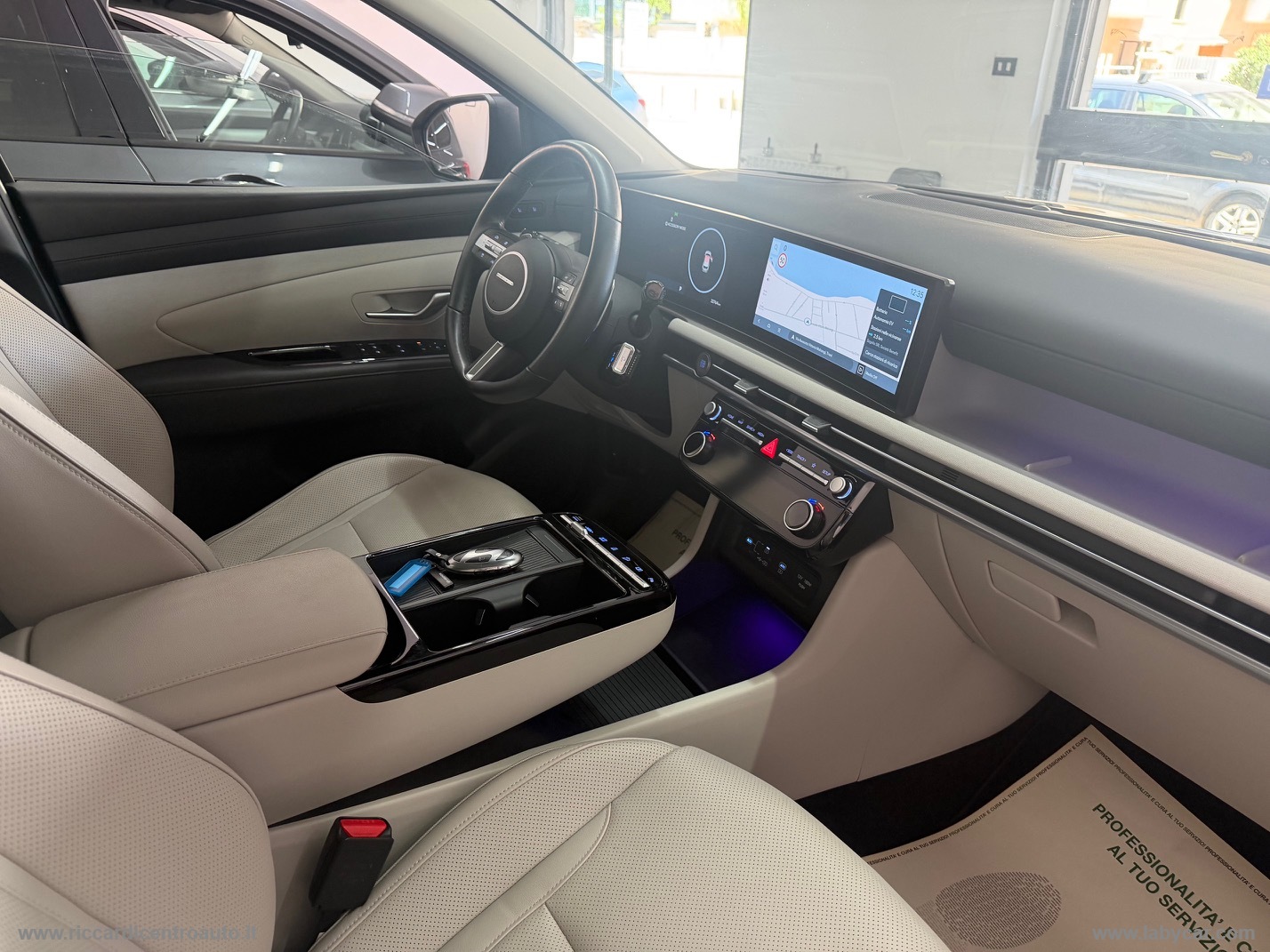 Tucson 1.6 PHEV 4WD aut. Exellence-TETTO APRIBILE-GAR.5 ANNI - immagine 5