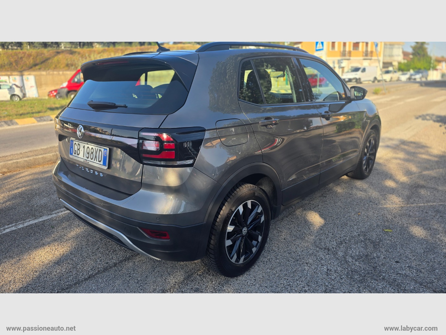 T-Cross 1.0 TSI Style BMT - immagine 5