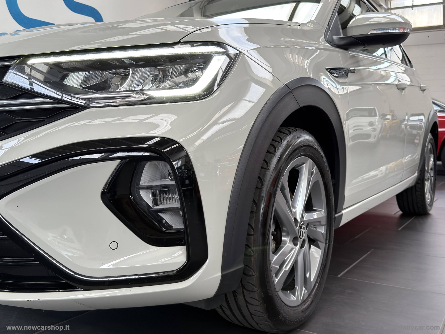 Taigo 1.0 TSI 110 CV DSG R-Line - immagine 5