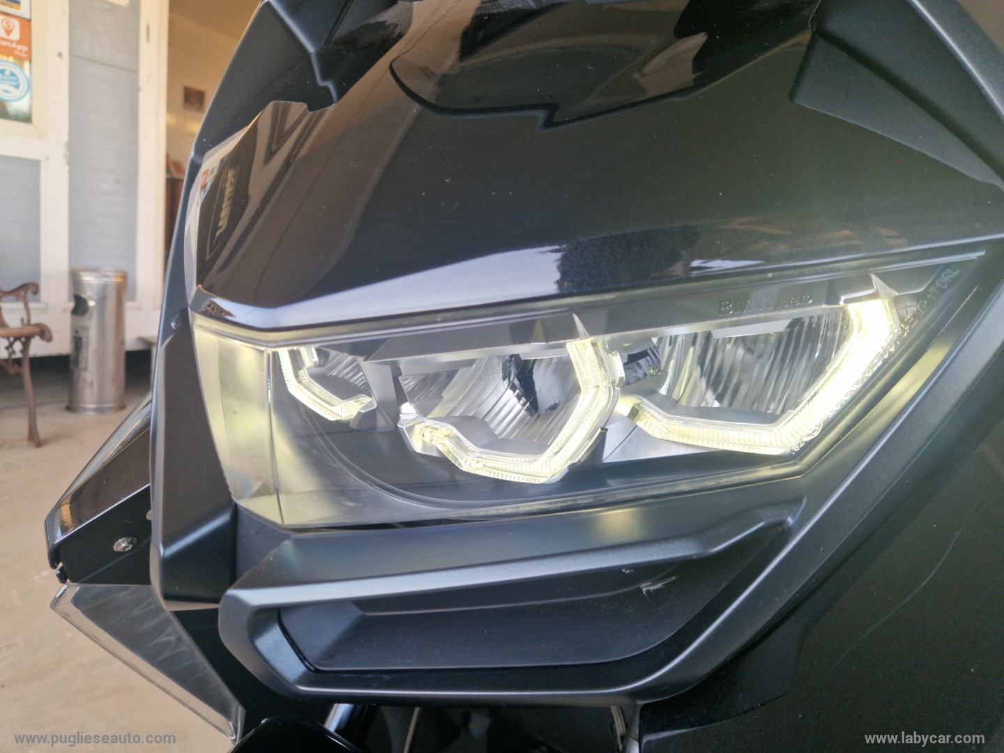 C 400 GT TRIPLE BLACK - immagine 5