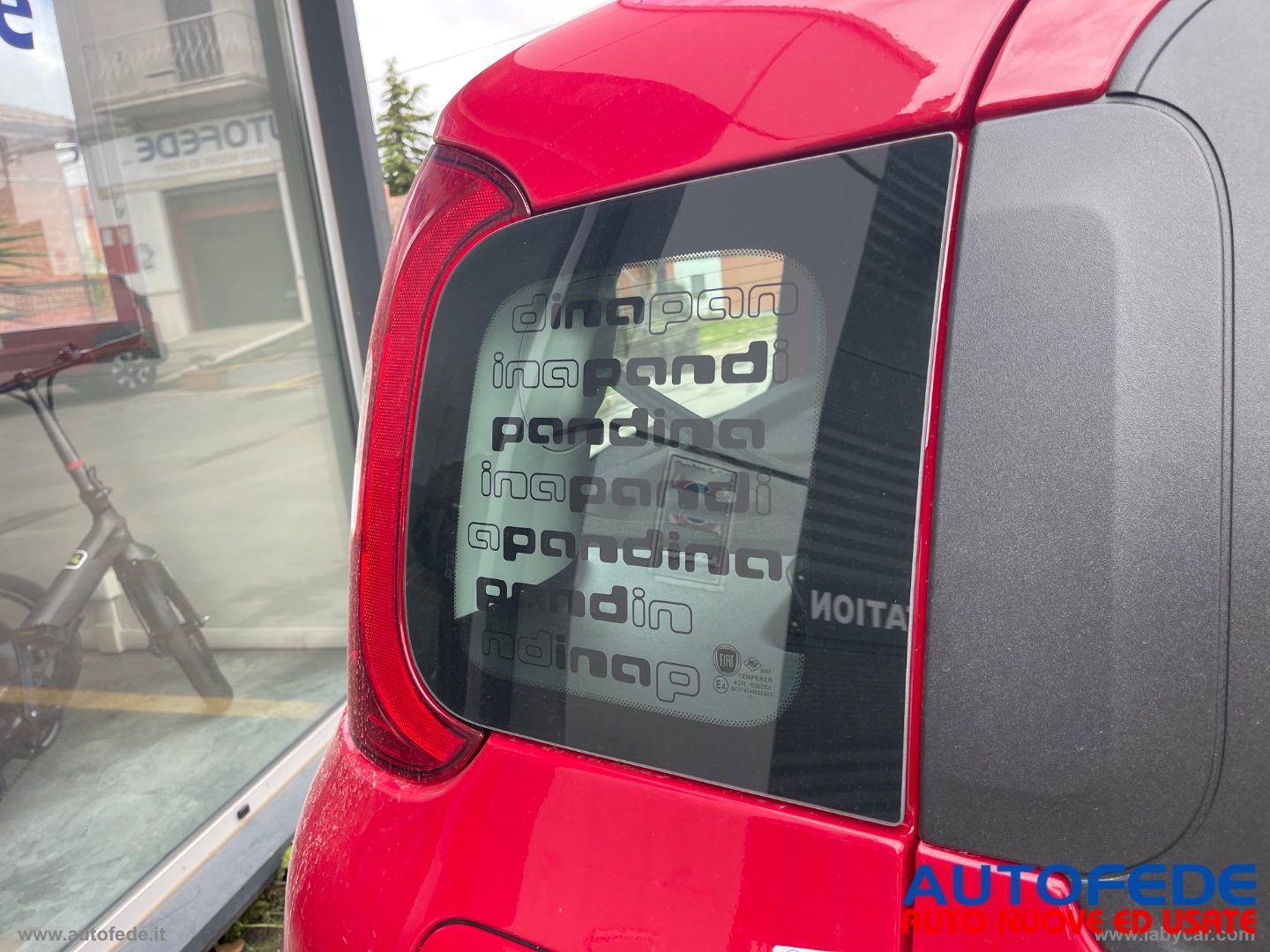 Pandina 1.0 Hybrid 65 CV Van Icon - immagine 5