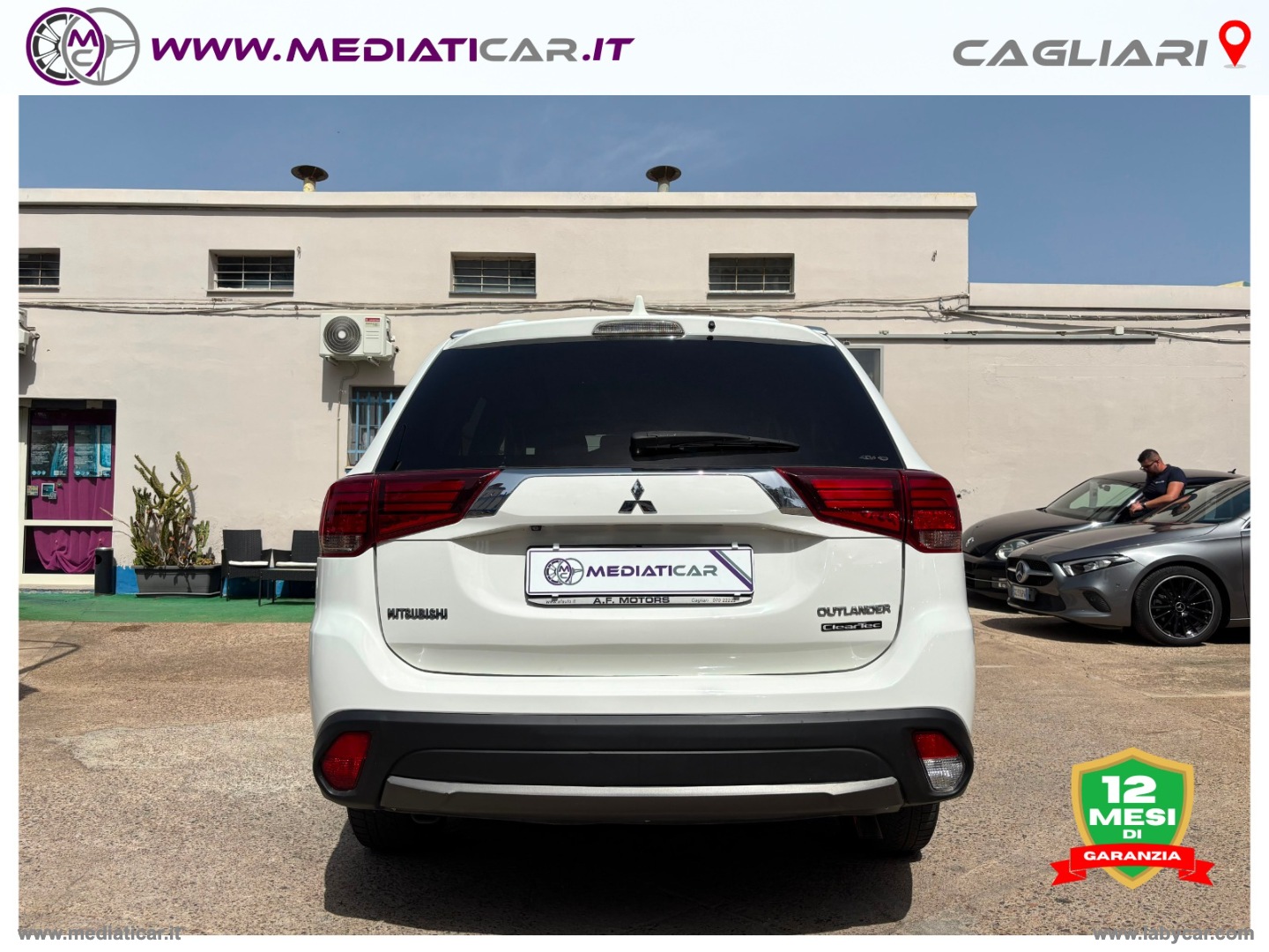 Outlander 2.2 DI-D 4WD Inst. Pl. SDA 7p. - immagine 5