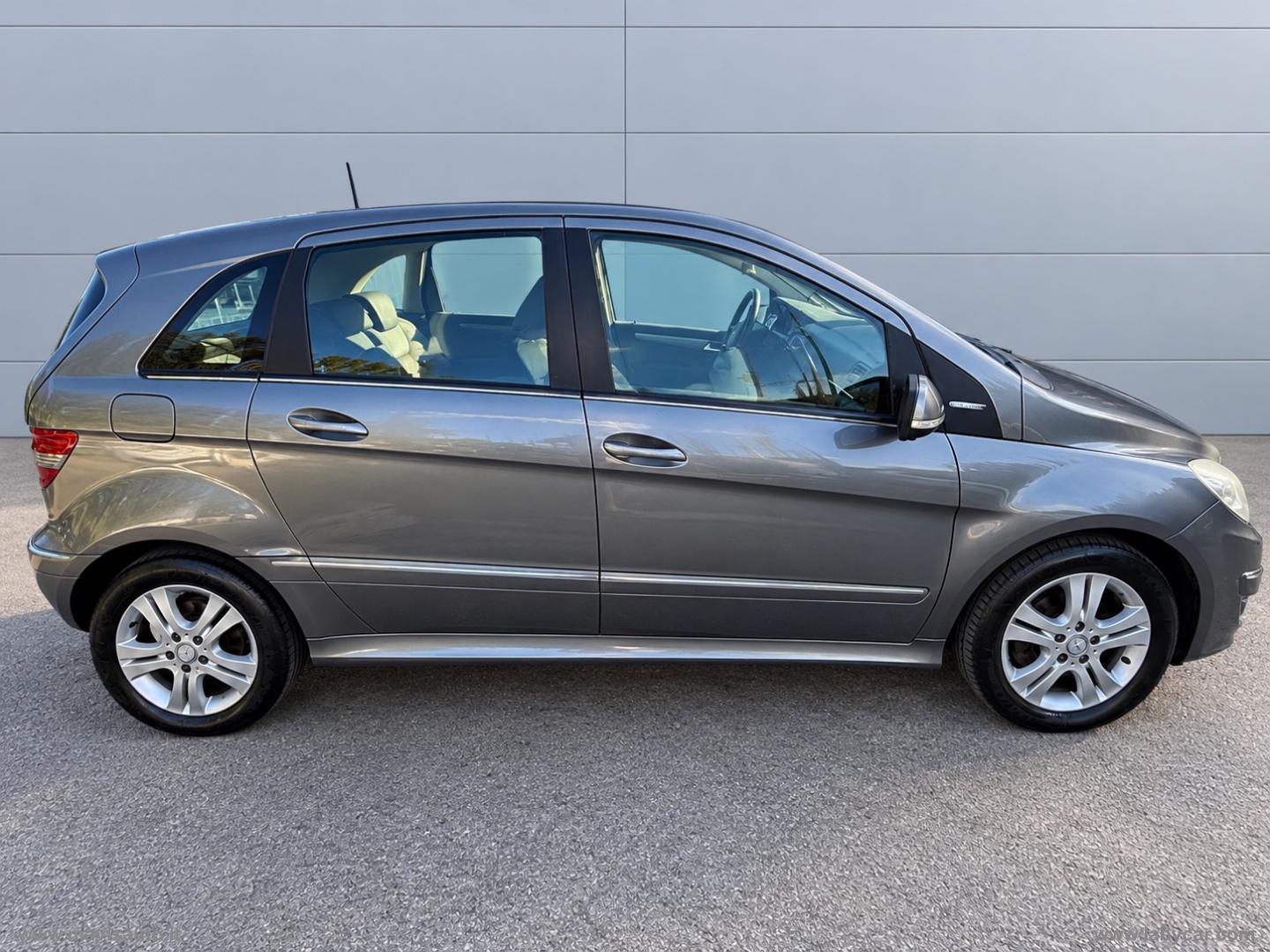 B 180 NGT BlueEFFICIENCY Executive GAS METANO - immagine 5