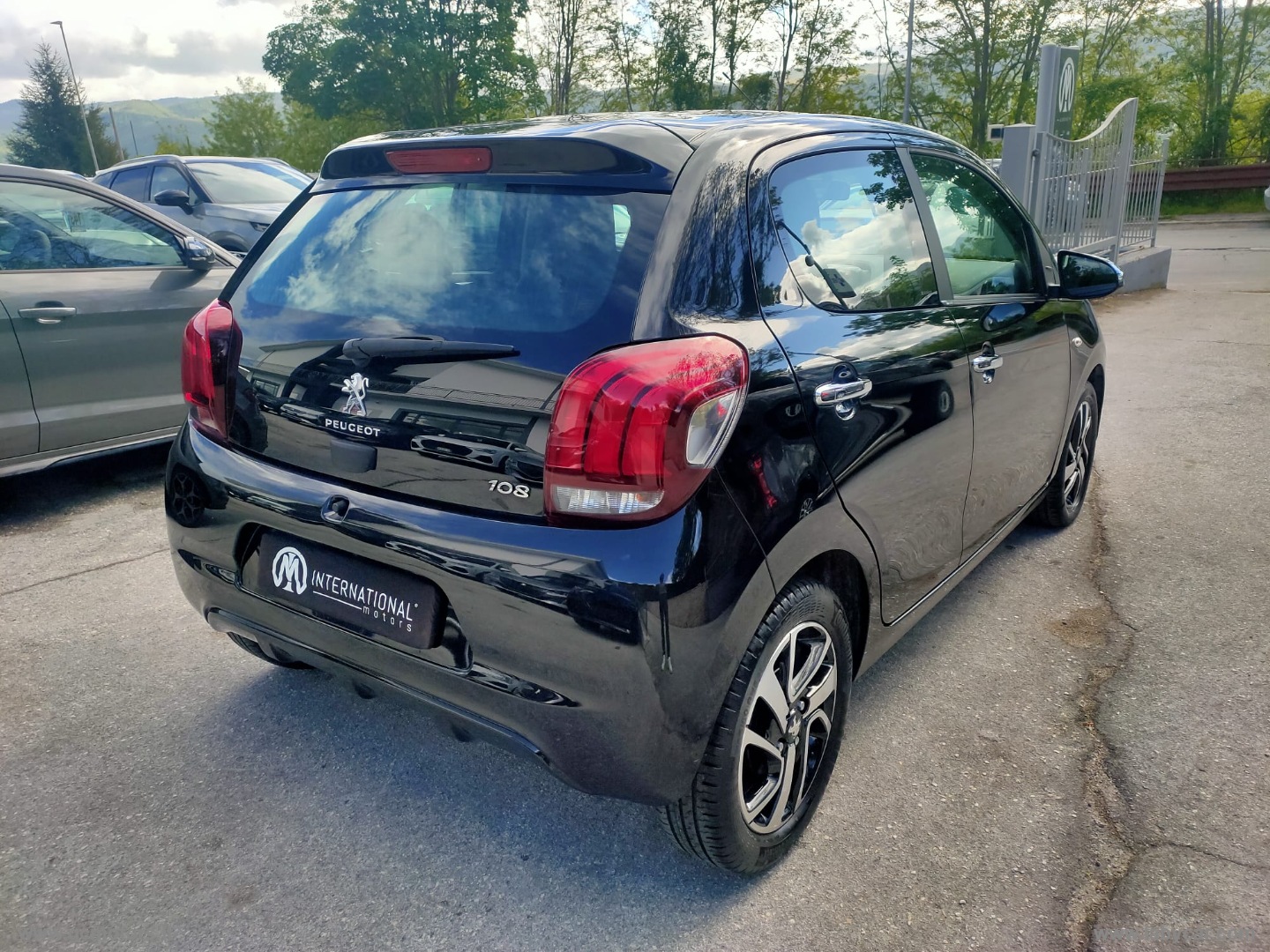 Peugeot 108 108 VTi 72 S&S 5 porte Allure - Immagine 5