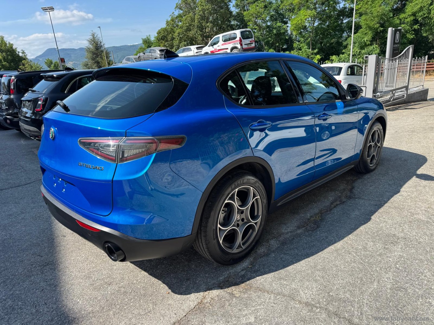 Alfa Romeo Stelvio 2.2 T.d. 160CV AT8 RWD Sprint - Immagine 5