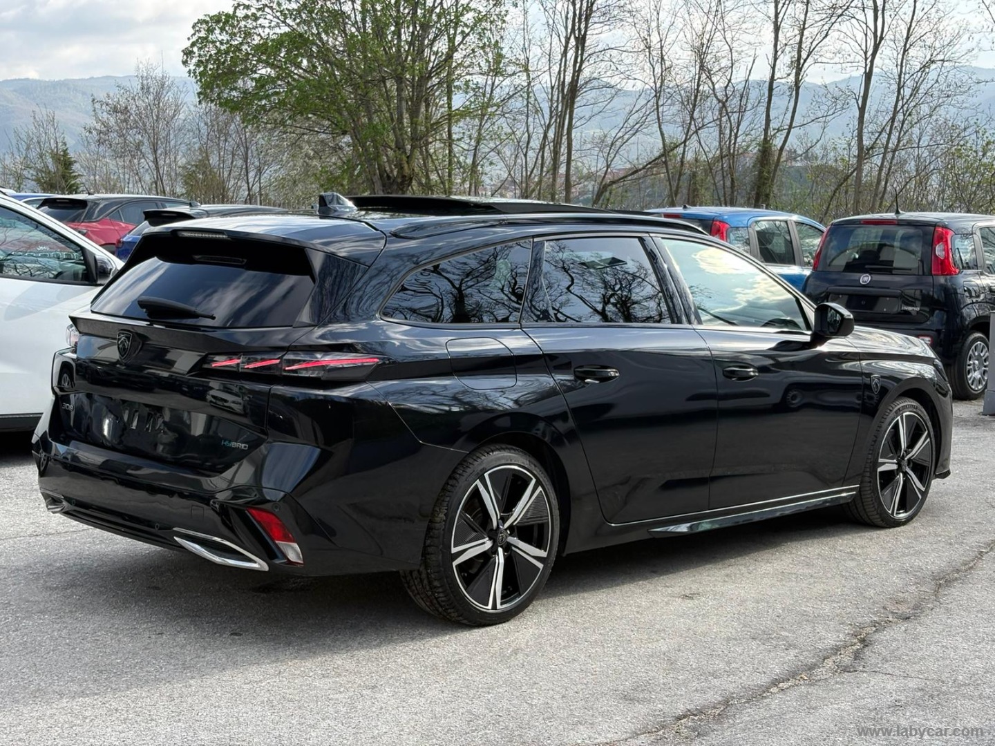 308 Hybrid 225 e-EAT8 SW GT - immagine 5