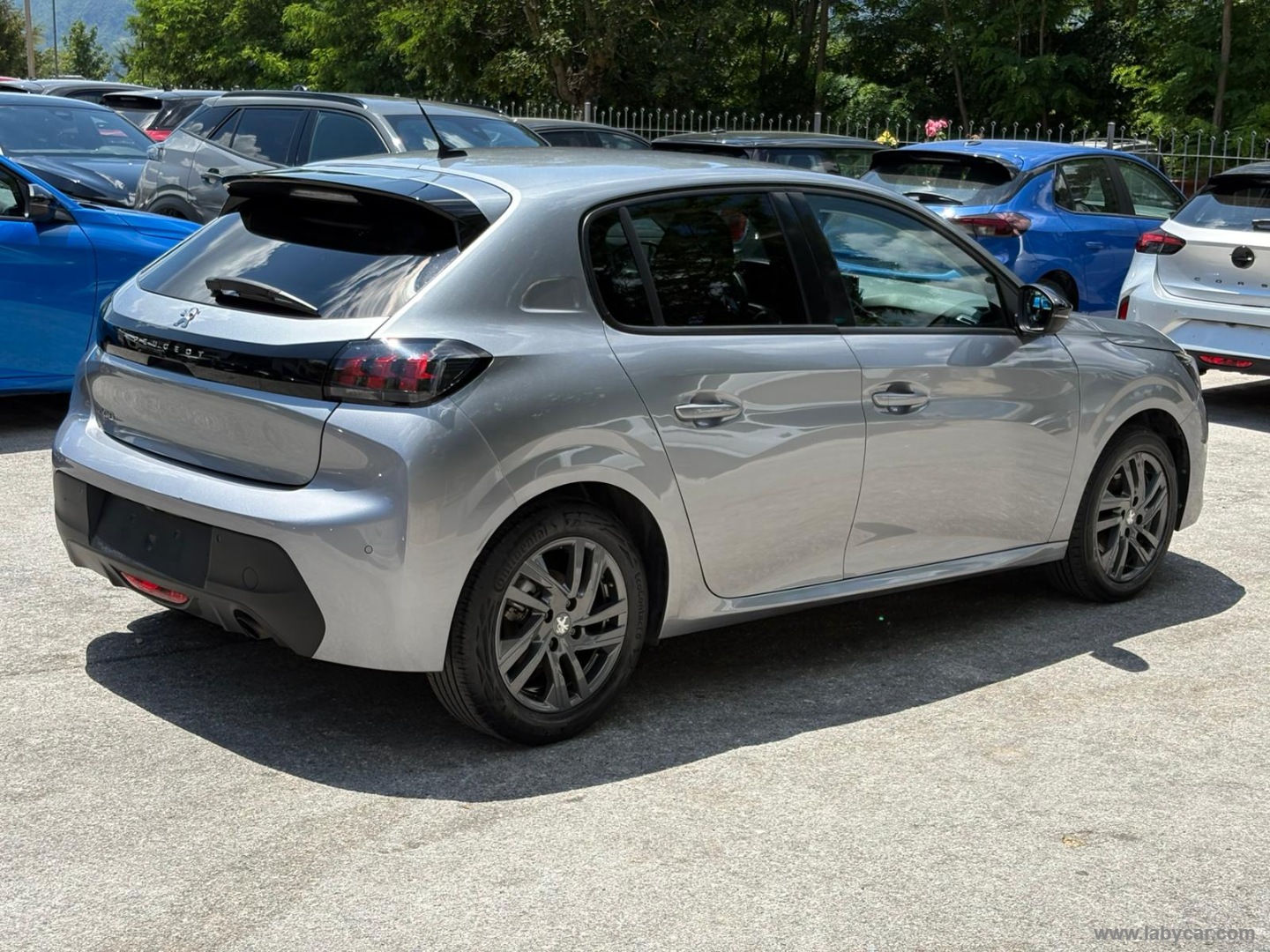 Peugeot 208 BlueHDi 100 S&S 5p. STYLE - Immagine 5