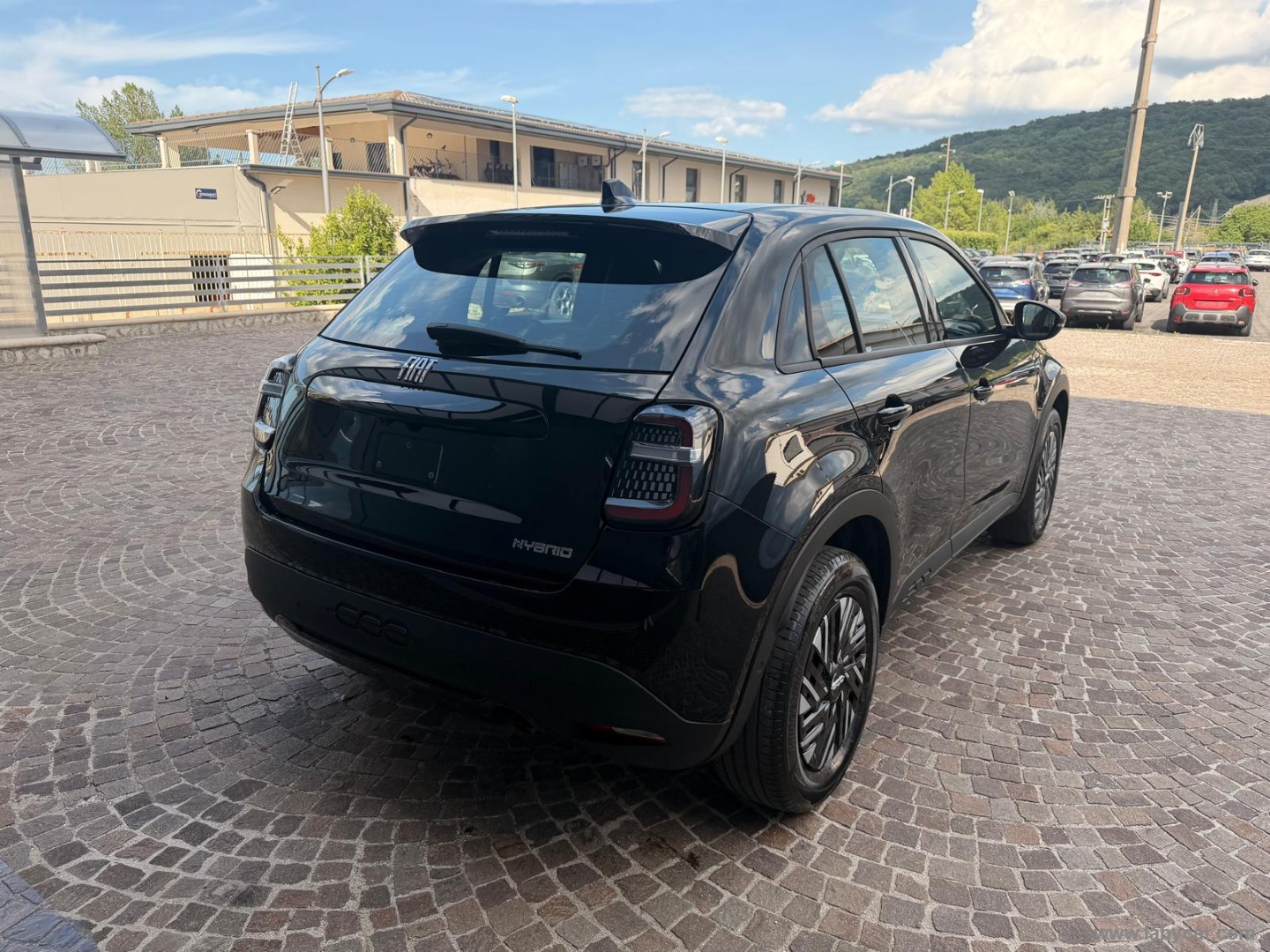 600 Hybrid MHEV - immagine 5