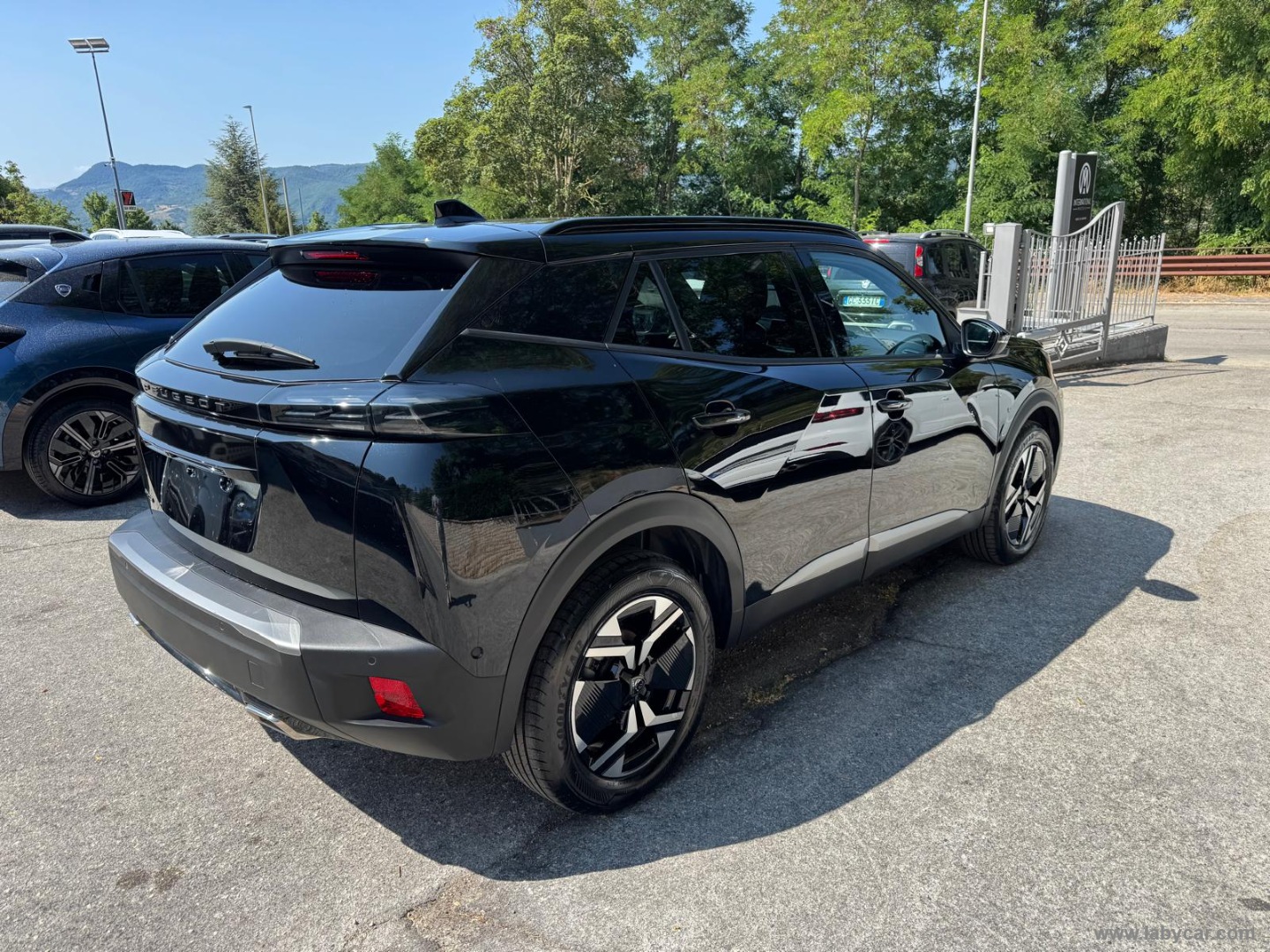 Peugeot 2008 PureTech 130 S&S EAT8 Allure - Immagine 5