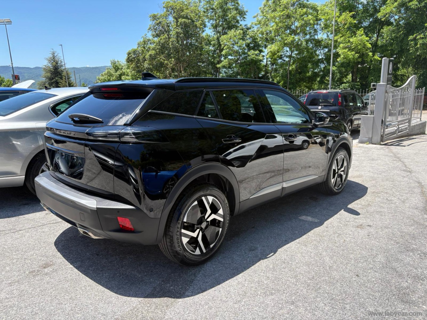 Peugeot 2008 PureTech 130 S&S EAT8 Allure - Immagine 5