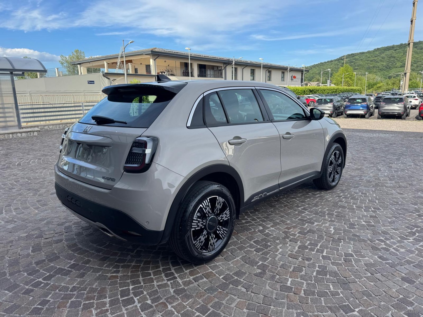 600 Hybrid 145 CV DCT MHEV Icon - immagine 5