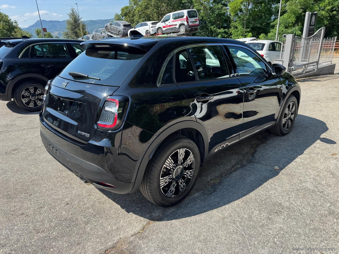Fiat 600 Hybrid 145 CV DCT MHEV Icon - Immagine 5