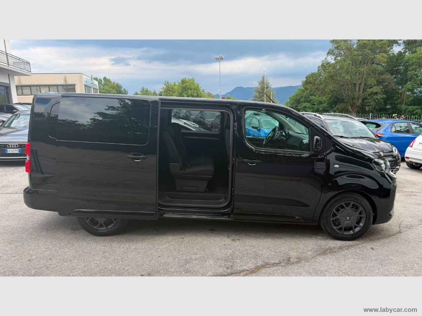 Fiat Ulysse 2.2 Multijet 180 CV S&S AT8 L3 - Immagine 5