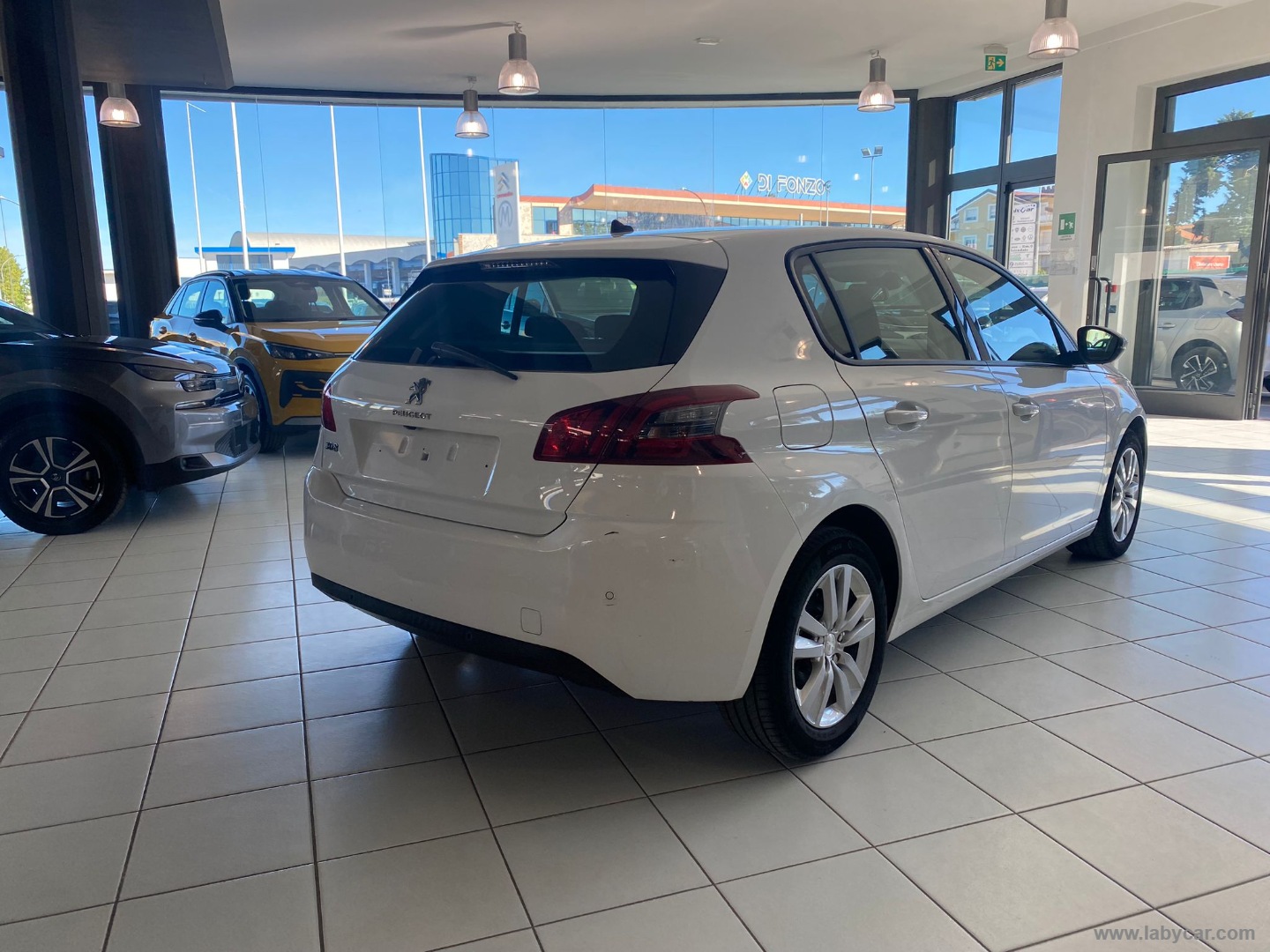 Peugeot 308 BlueHDi 100 S&S Active - Immagine 5