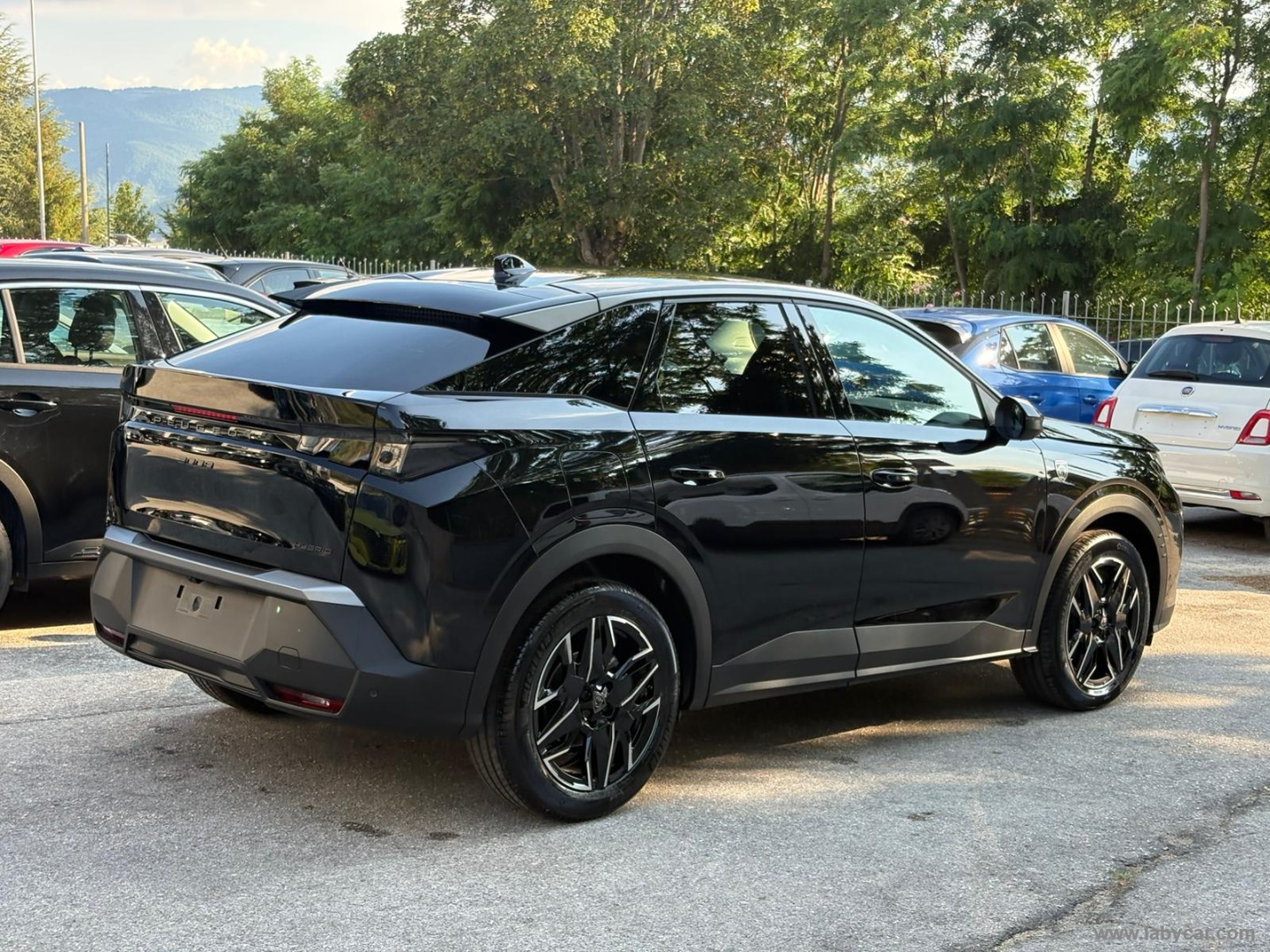 Peugeot 3008 Hybrid 145 e-DCS6 GT - Immagine 5