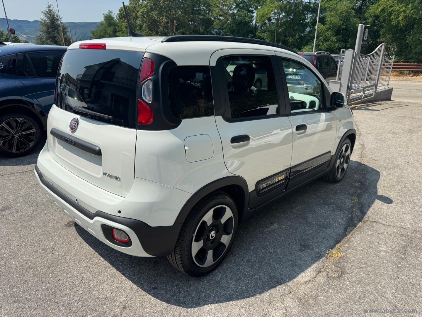 Fiat Panda 1.0 FireFly S&S Hybrid Pandina - Immagine 5