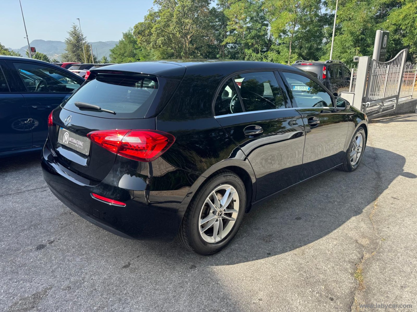 Mercedes-Benz Classe A A 180 d Automatic Business - Immagine 5