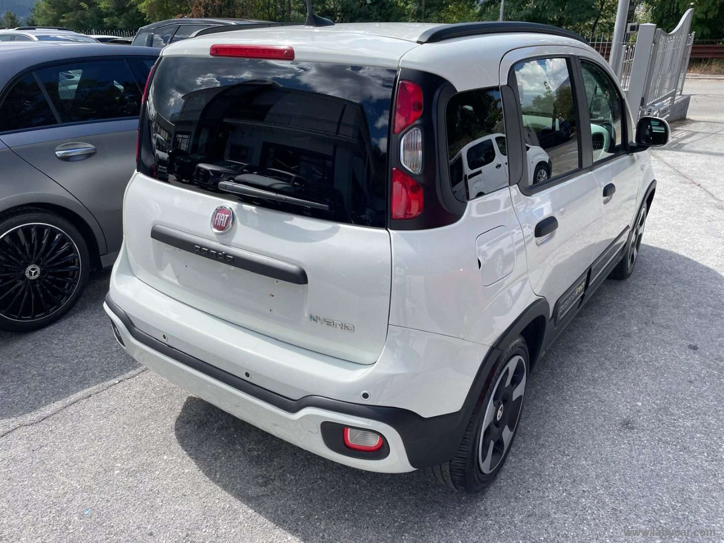 Fiat Panda 1.0 FireFly S&S Hybrid Pandina - Immagine 5