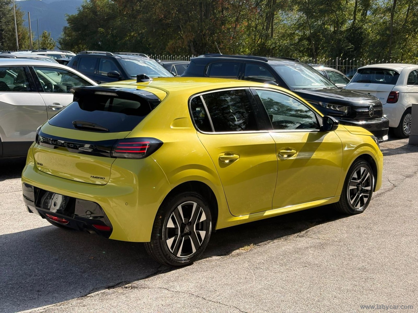Peugeot 208 Hybrid 110 e-DCS6 Allure - Immagine 5