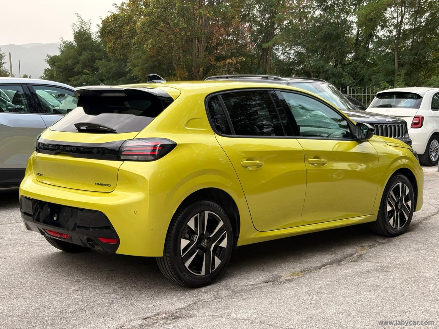 Peugeot 208 Hybrid 110 e-DCS6 Allure - Immagine 5